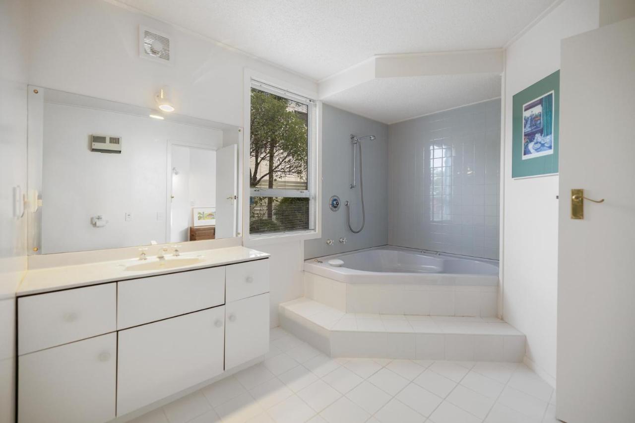 Apartamento Charming Views Wanaka Exterior foto