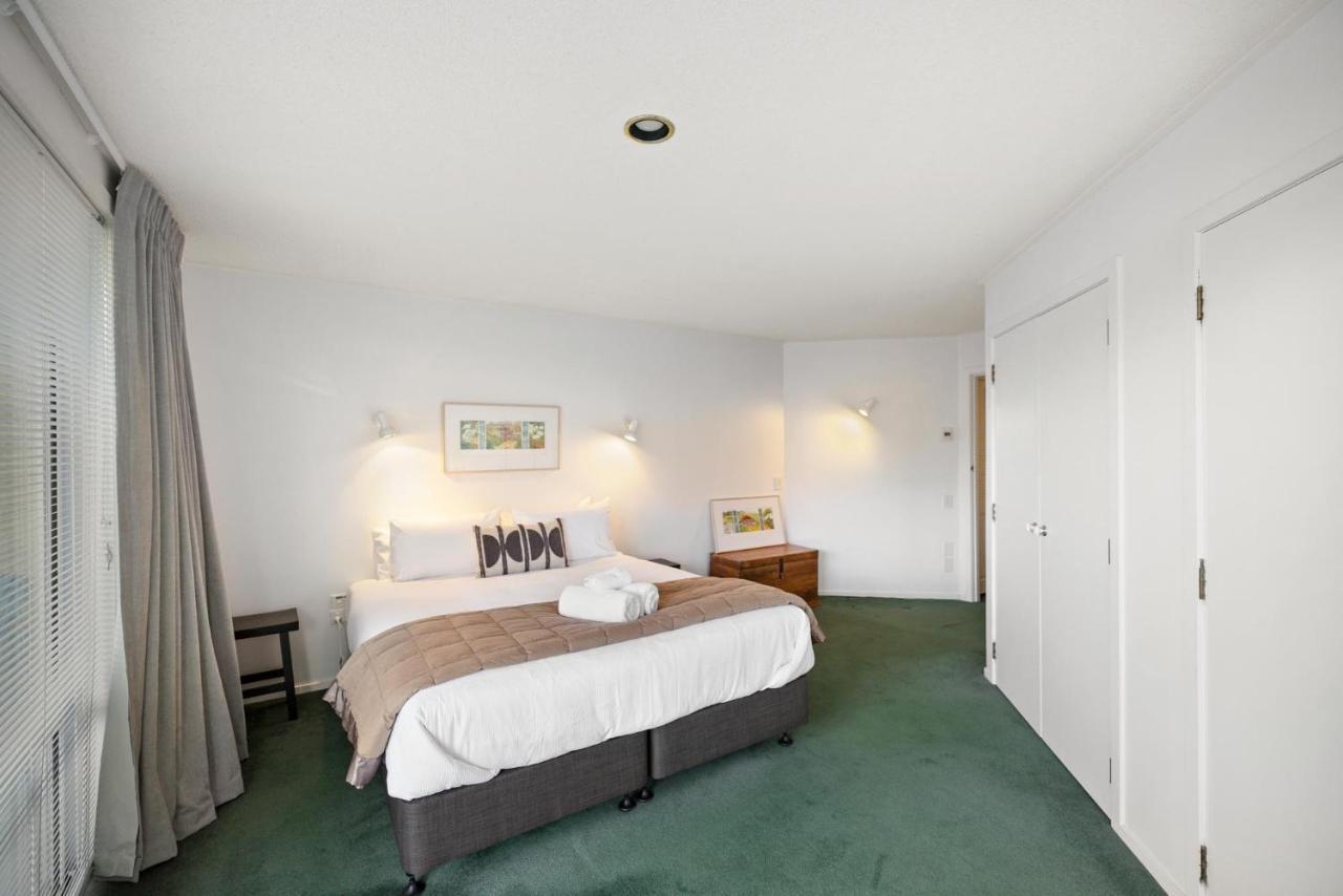 Apartamento Charming Views Wanaka Exterior foto